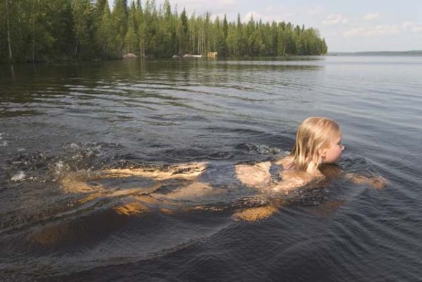 151_5180.jpg
uida tyttö lapsi järvi vesi kesä helle heinäkuu 
Avainsanat: uida tyttö lapsi järvi vesi kesä helle heinäkuu