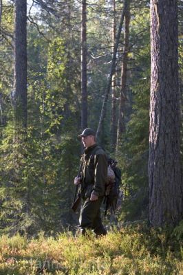 2005_09_10 074.jpg
metsästys metsästäjä syksy linnustus harrastus mies saalis metsä 
Avainsanat: metsästys metsästäjä syksy linnustus harrastus mies saalis metsä