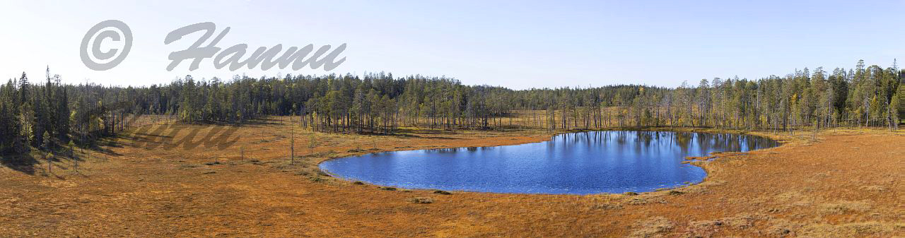 2014_09_15_028a.jpg
lampimaisema metsämaisema suomaisema sydänmaanaro kalevalapuisto panoraama syksy ruska 

