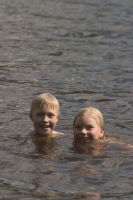 139_3964.jpg
lapsi tyttö poika uiminen järvi vesi kesä heinäkuu
Avainsanat: lapsi tyttö poika uiminen järvi vesi kesä heinäkuu